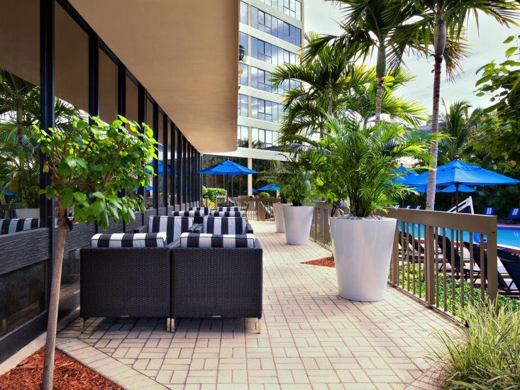 Holiday Inn Miami West - Airport Area By Ihg Hialeah Gardens Extérieur photo
